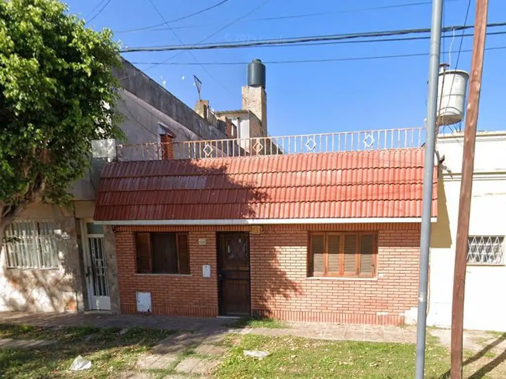 VENTA - CASA - 2 DORMITORIOS - NEUQUEN 5600 - BARRIO AZCUENAGA - APTO CREDITO