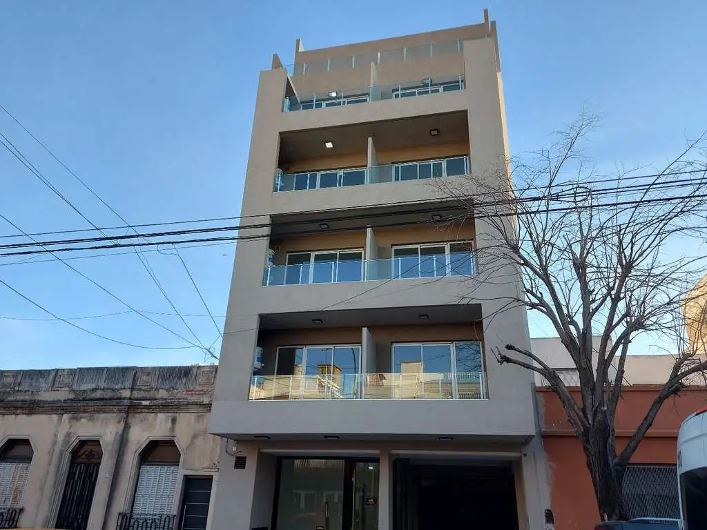 DEPTO. 2 AMB. CON 2 PATIOS Y COCHERA CUBIERTA - 76,50m² - A ESTRENAR - VILLA DEVOTO - VENTA