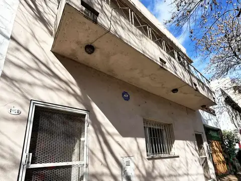 Casa - Venta - Argentina, Capital Federal - Matheu 1000