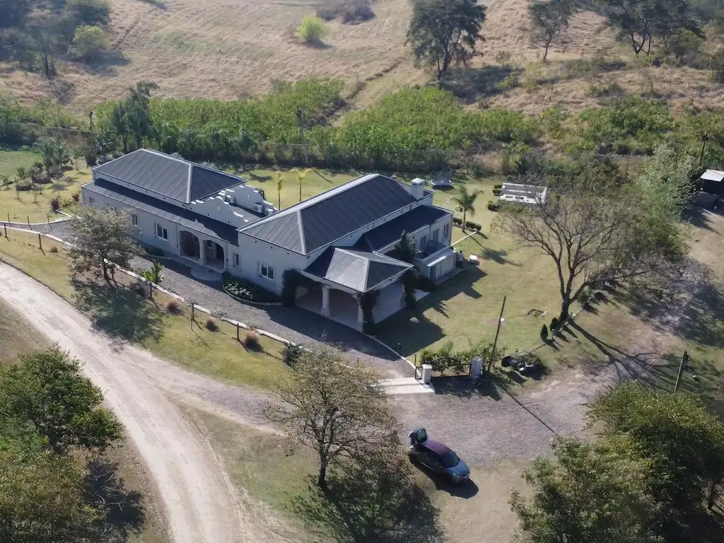 Casa en  Club de Campo los Nogales