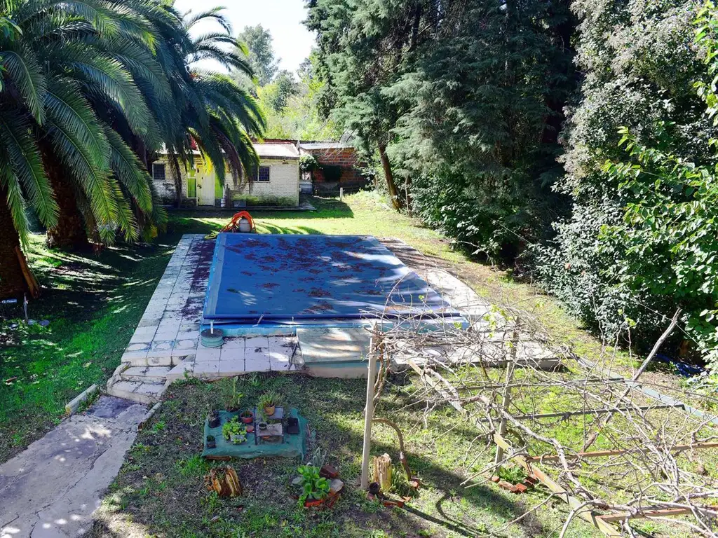 VENTA CASA QUINTA 4 AMB PILETA MERLO FERRARI