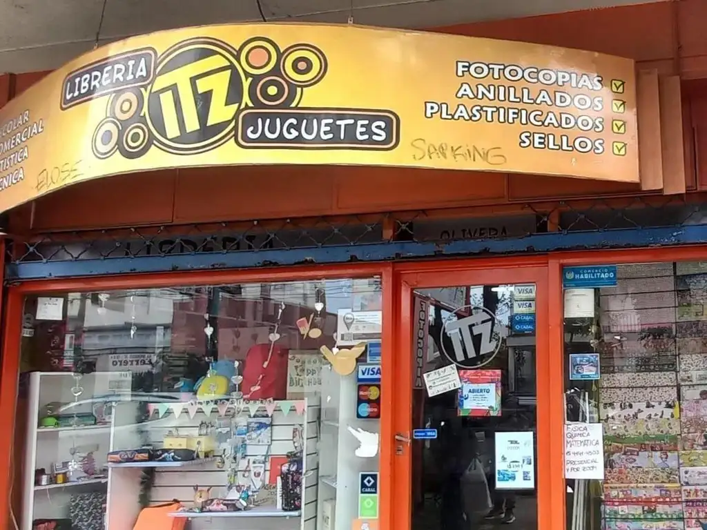 Local a la venta a dos cuadras de la Estación de Ituzaingó