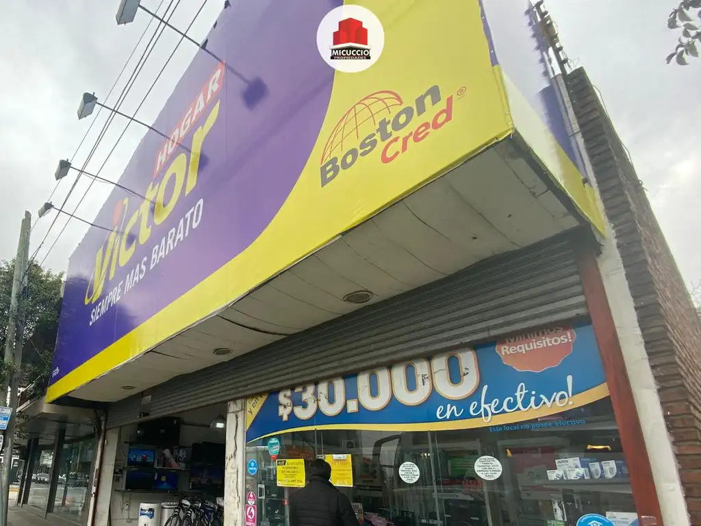 Local en venta, Av. Tapia de Cruz entre Belgrano y Moreno, Escobar centro