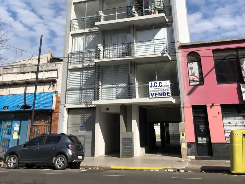 Departamento - Venta - Argentina, Capital Federal - Lacarra  300