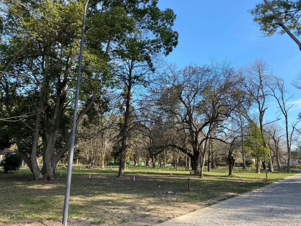 LOTES DESDE 390 M2 FINANCIADOS/ BARRIO PARQUE/ TORTUGUITAS