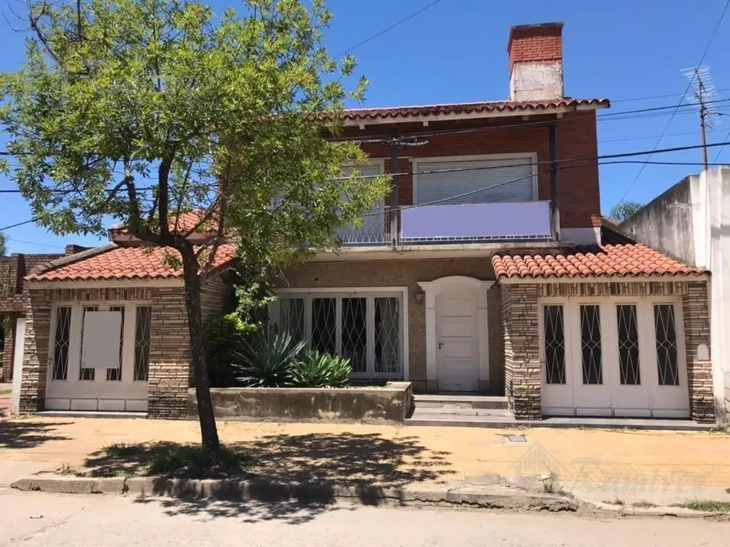 Chalet 5 Amb. En Venta Esperanza - Santa Fe