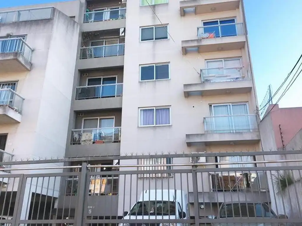 Departamento 2 amb c/balcón - Moron