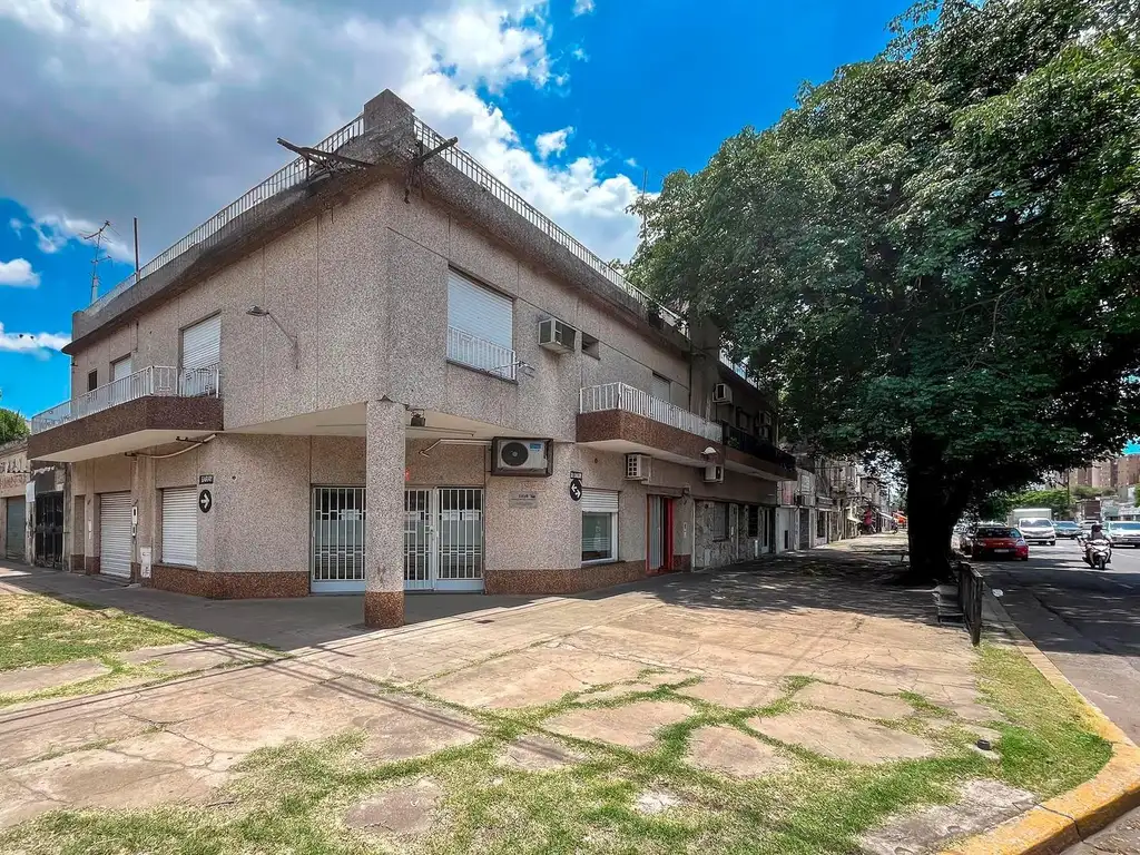 Casa PA 2 Dormitorios + 2 Locales comerciales - Parque Casado, Rosario