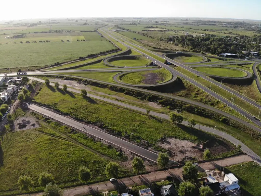 Terreno en Autopista Rosario-Córdoba y AO12