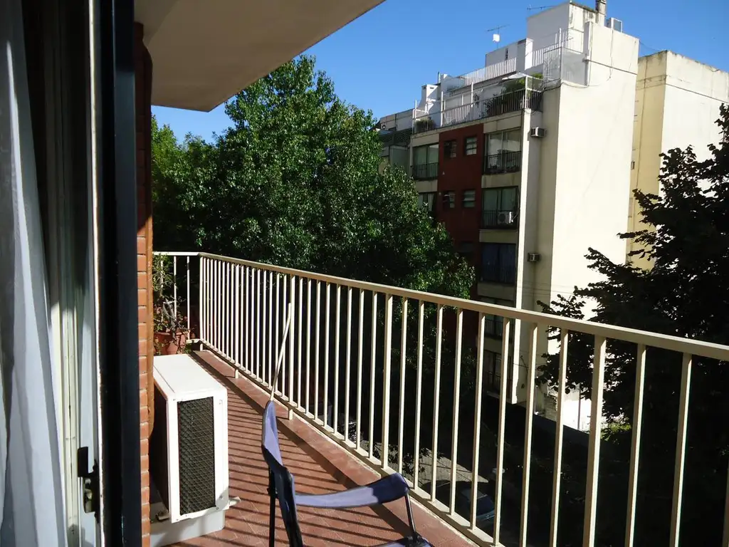 Departamento de 3 ambientes en olivos