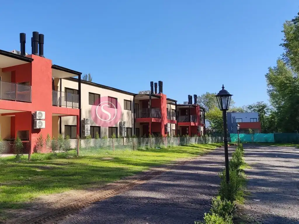 Depto en Alquiler Anual Con Muebles, Complejo Altos de la Cañada, Pilar