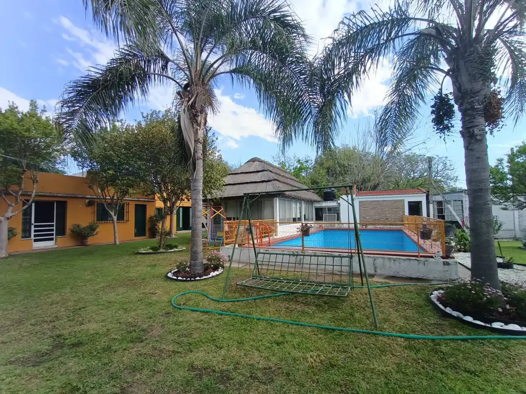 VENTA QUINTA CON PILETA-CANCHA DE FUTBOL Y BASQUET