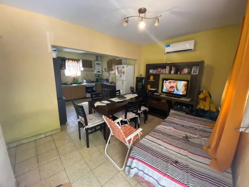 VENTA CASA 2 AMBIENTES EN WILDE, AVELLANEDA