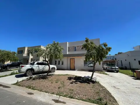 CASA EN SAN RAMON 4 AMB A ESTRENAR CON LAVADERO