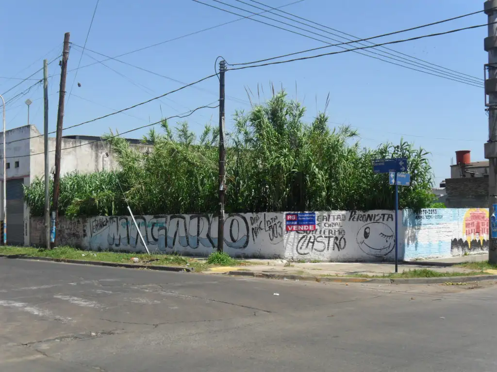 3 lotes de terreno en esquina