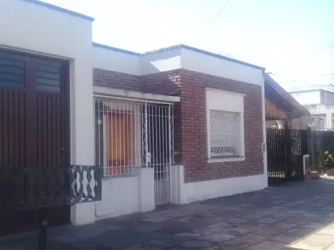 Casas en Venta en El Palomar - Argenprop