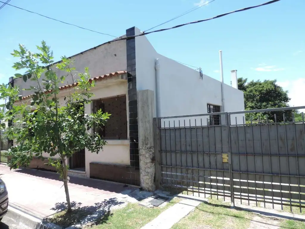 CASA RESTAURADA A ESTRENAR