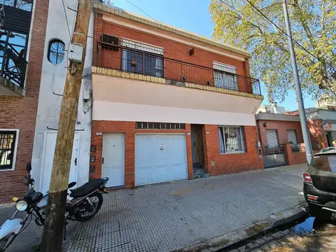 VENTA. PH 5 AMB. COCHERA, TERRAZA. APTO CREDITO