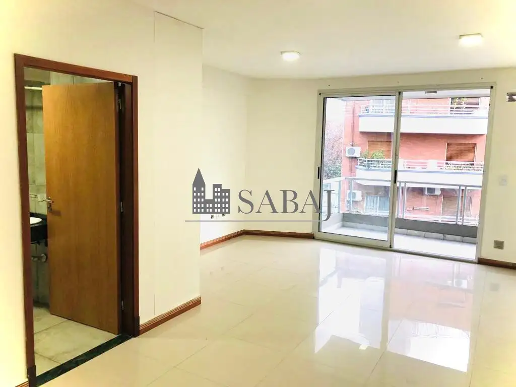 IMPECABLE MONOAMBIENTE CON BALCON EN CABALLITO APTO PROFESIONAL