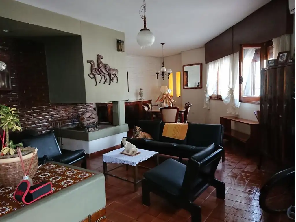 CASA EN VENTA - BARRACAS