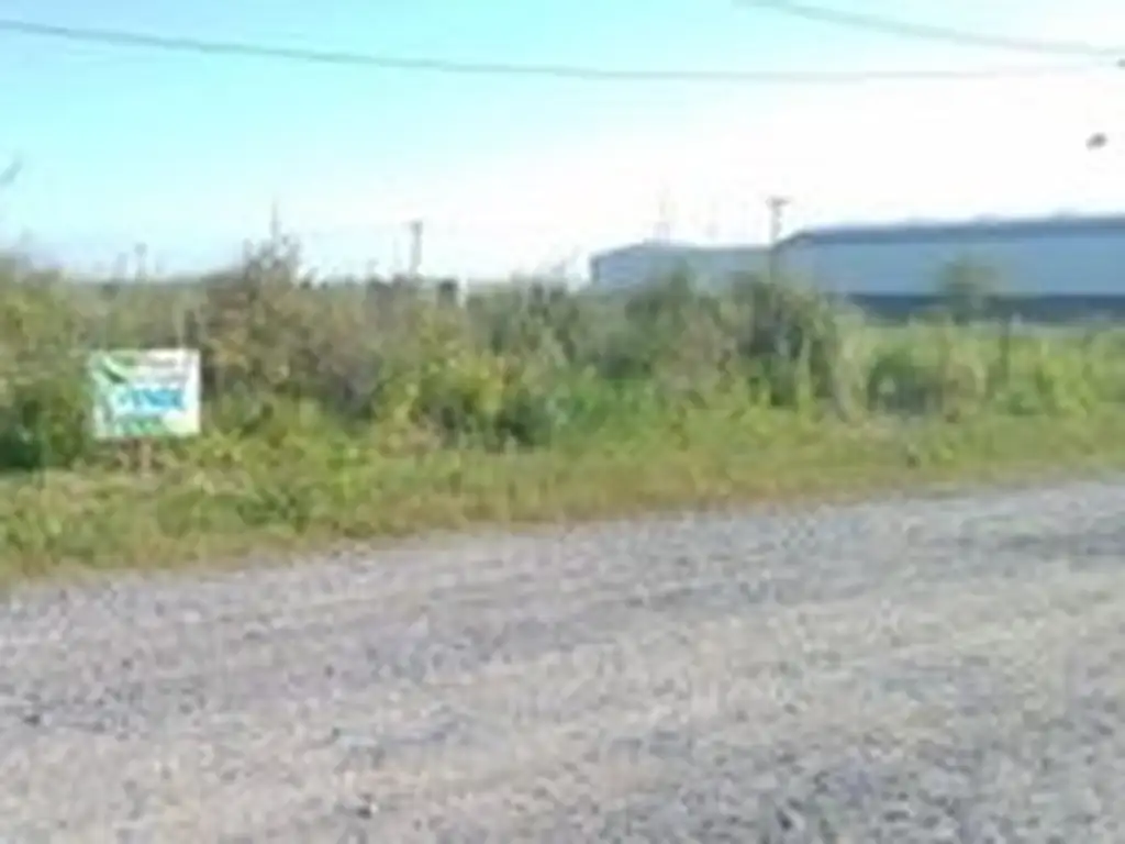 VENDE Lote Industrial 2600 m2