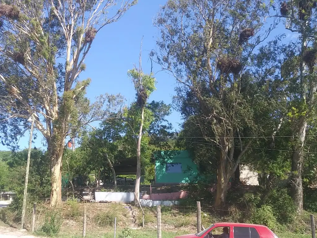 La Jaula , Rancho con gran terreno y muelle propio