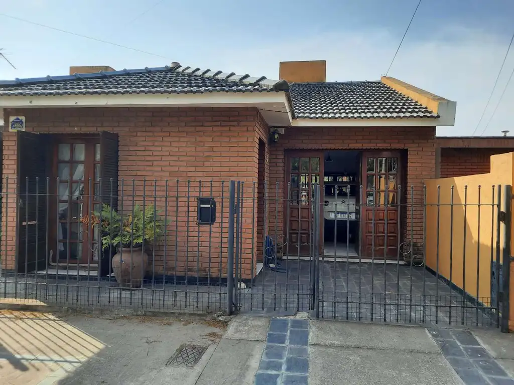 Se Vende Hermosa Casa 3 dormitorios en Río Tercero