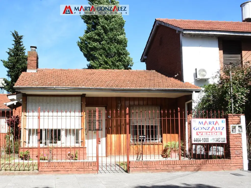 Casa a valor lote  oportunidad