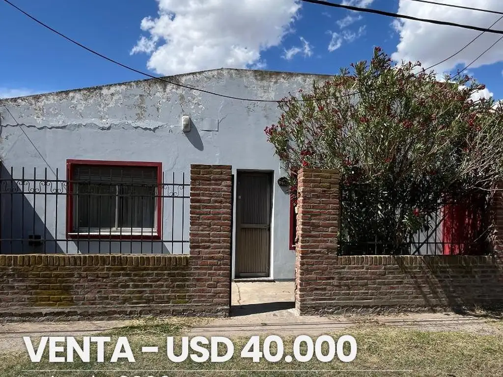 ¡CASA EN VENTA!