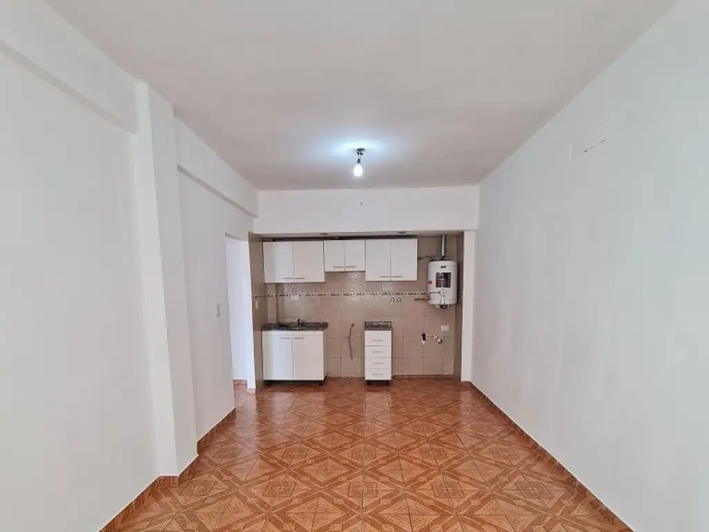 VENTA DE EXCELENTE DEPTO. 2 AMB. EN CIUDAD MADERO