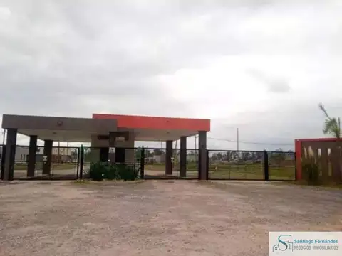 Casa en venta de 3 dormitorios c/ cochera en Los Alamos