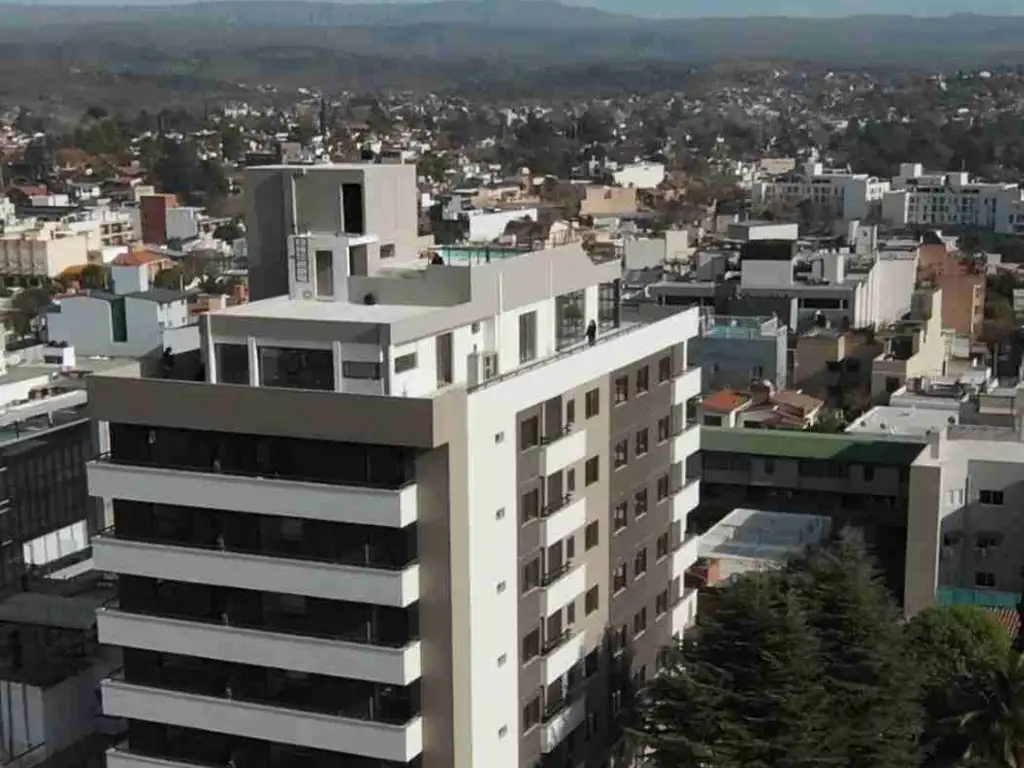 EXCELENTE DEPARTAMENTO EN VENTA EN VILLA CARLOS PAZ, A ESTRENAR, 0 KM. 3 DORM, 2 BAÑOS - CON BALCÓN