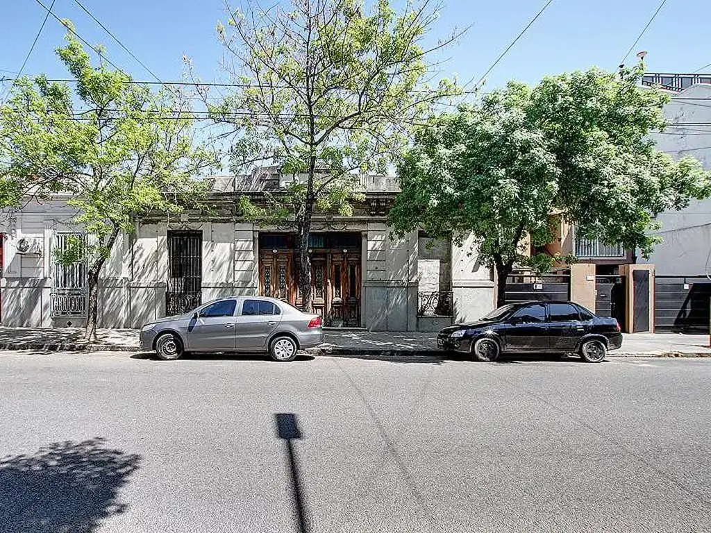 Terreno emplazado en el barrio de Boedo