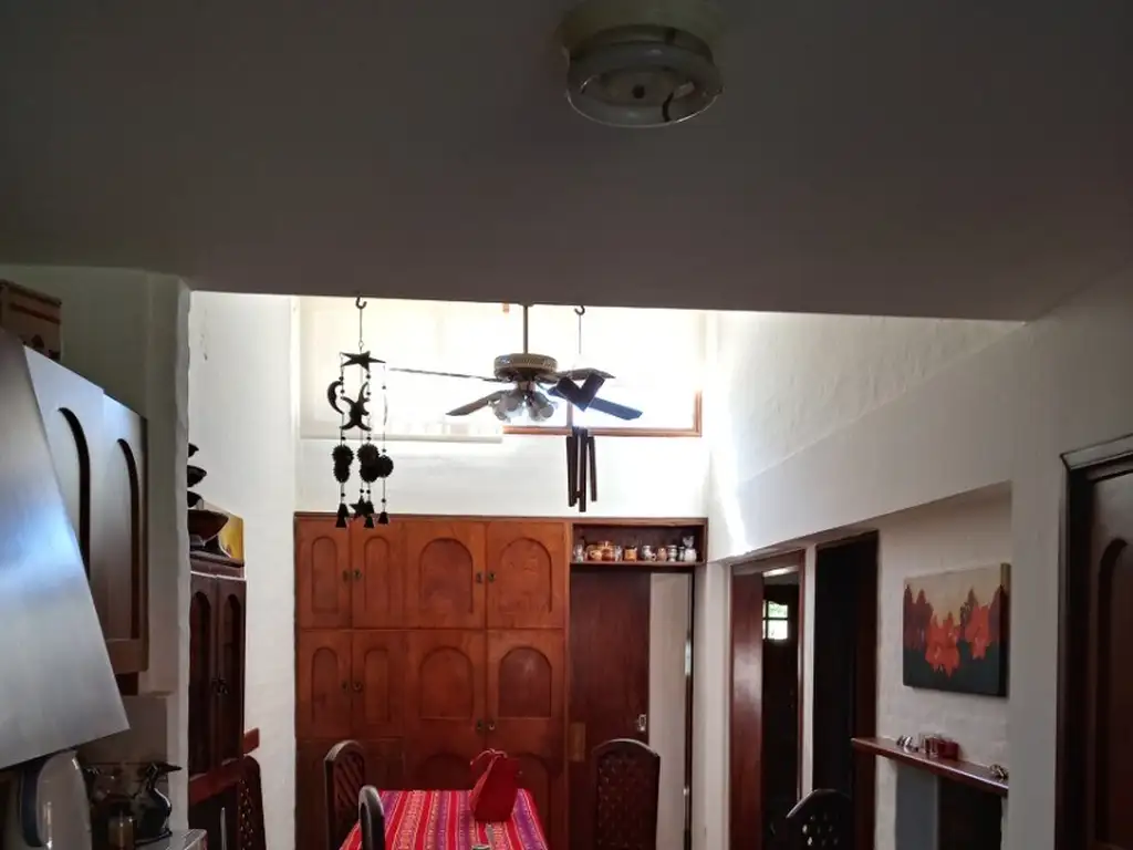 HERMOSA CASA EN BARRIO ARIEL DEL PLATA