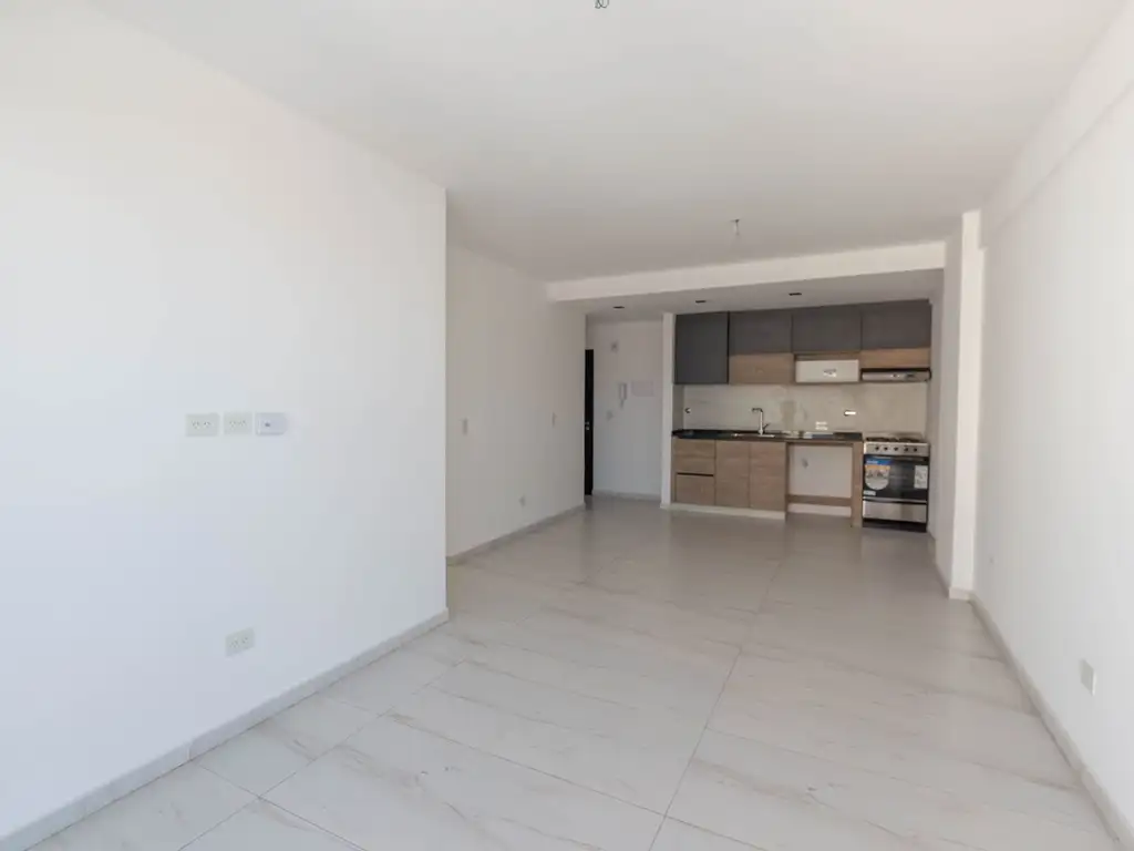 VENTA semi/piso PARQUE CHACABUCO BALCÓN C/FRENTE