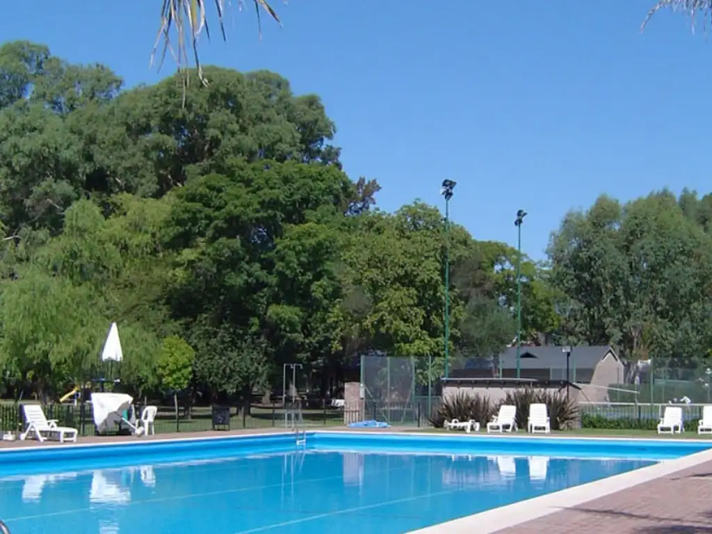 Áreas comunes sum, piscina, gimnasio, club-house, juegos en Club de Campo Pueyrredon