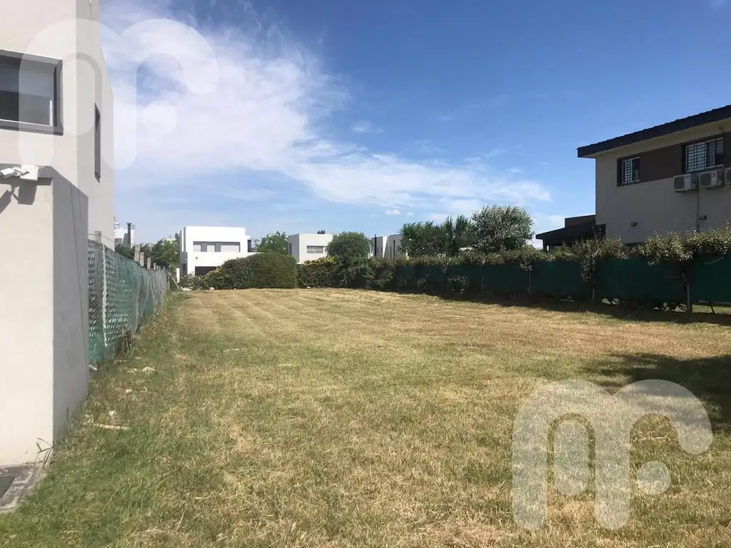 VENTA TERRENO / LOTE EN DON CARLOS GORINA