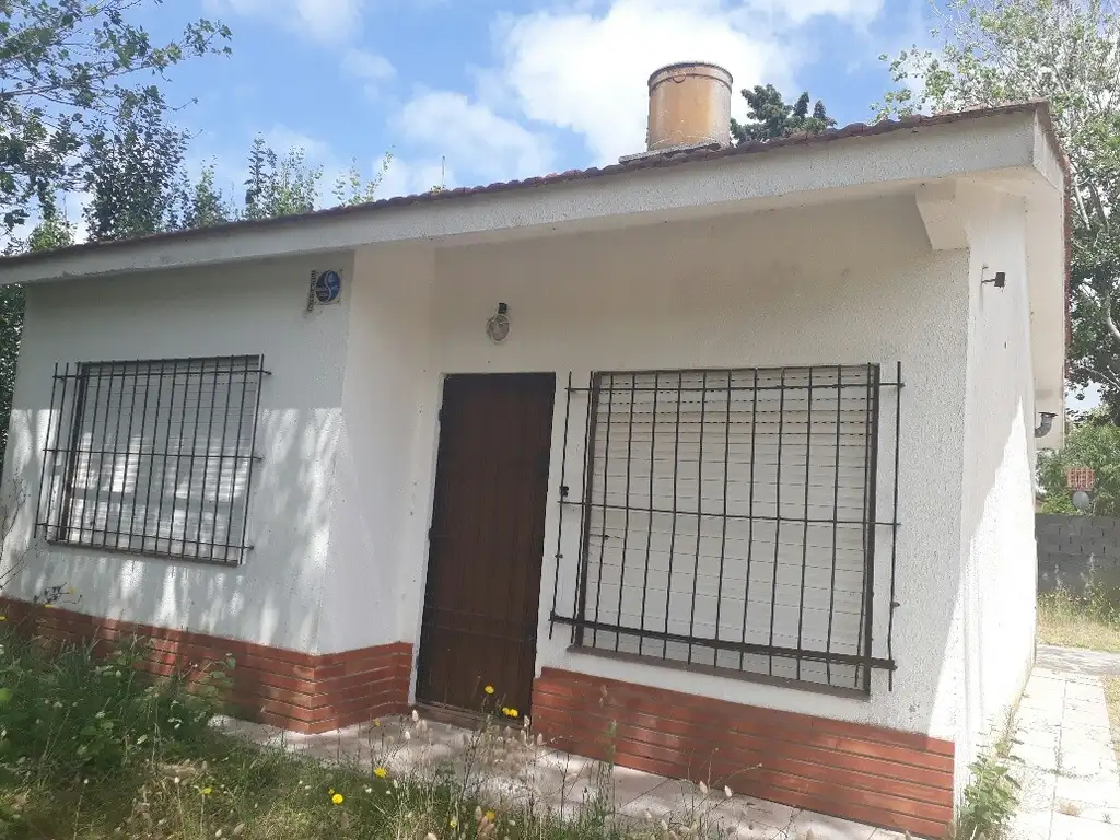 Vendo Casa 3 ambientes