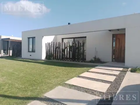 Casa en alquiler verano 2024 Manuel Belgrano Ingeniero Maschwitz