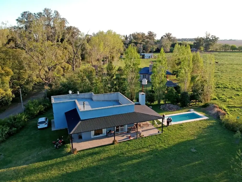 Casa quinta  en zona residencial Paraje El Candil