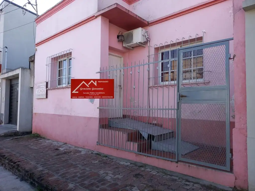 Vendo  o permuto casa+ 2 departamento