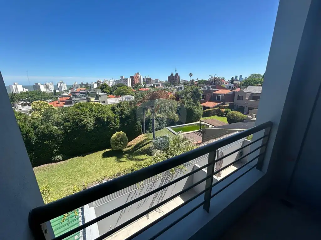 VENTA 1 dormitorio con terraza Malvín a estrenar