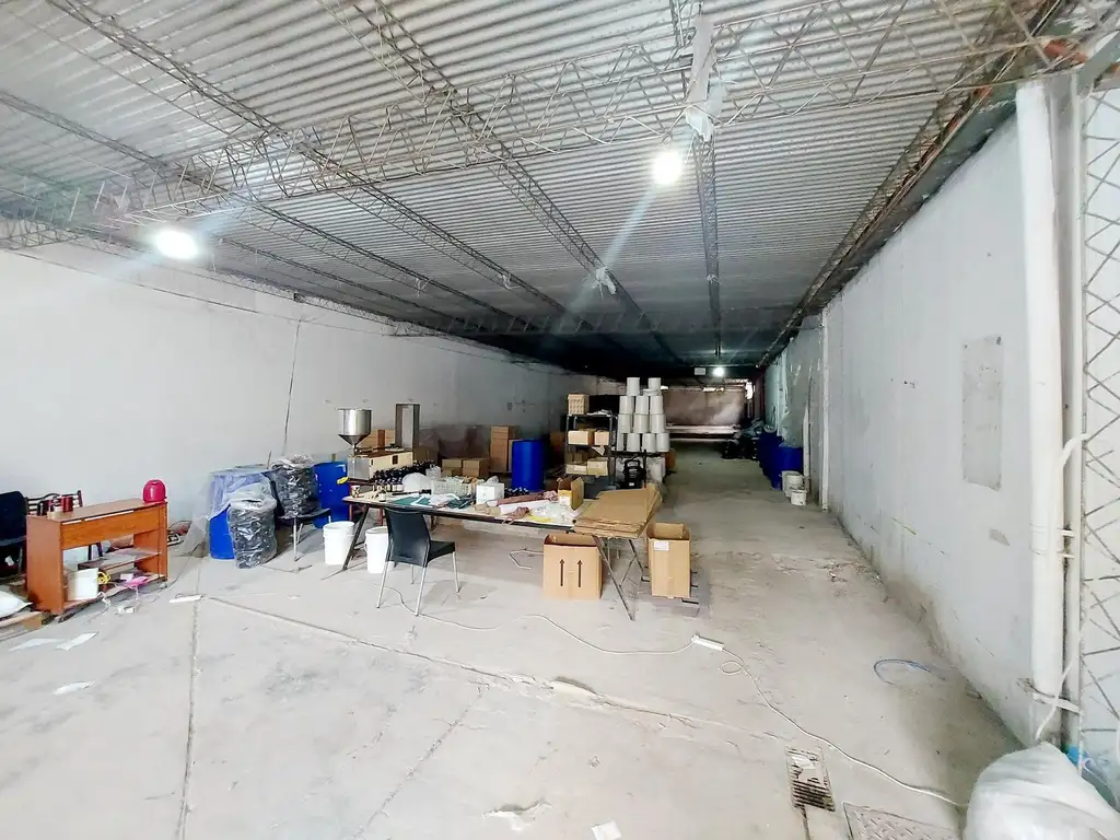 Alquiler Depósito en Caseros 350 m2