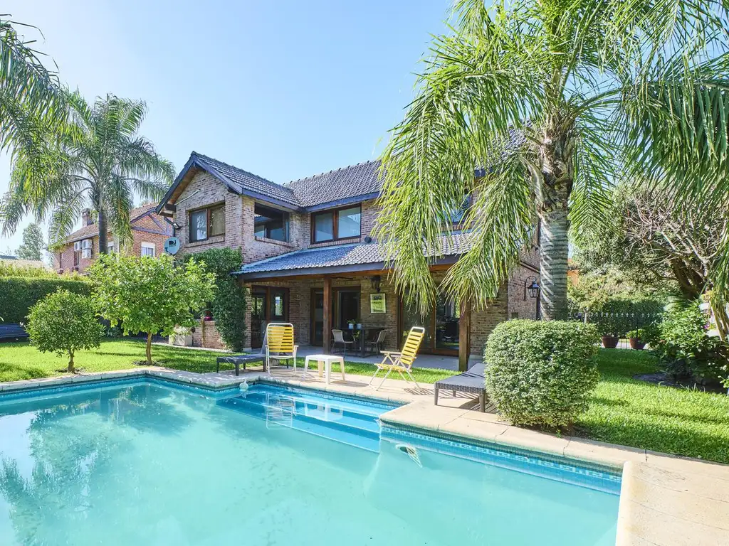 Casa en venta en Barrio Cerrado Tres Horquetas, San Fernando