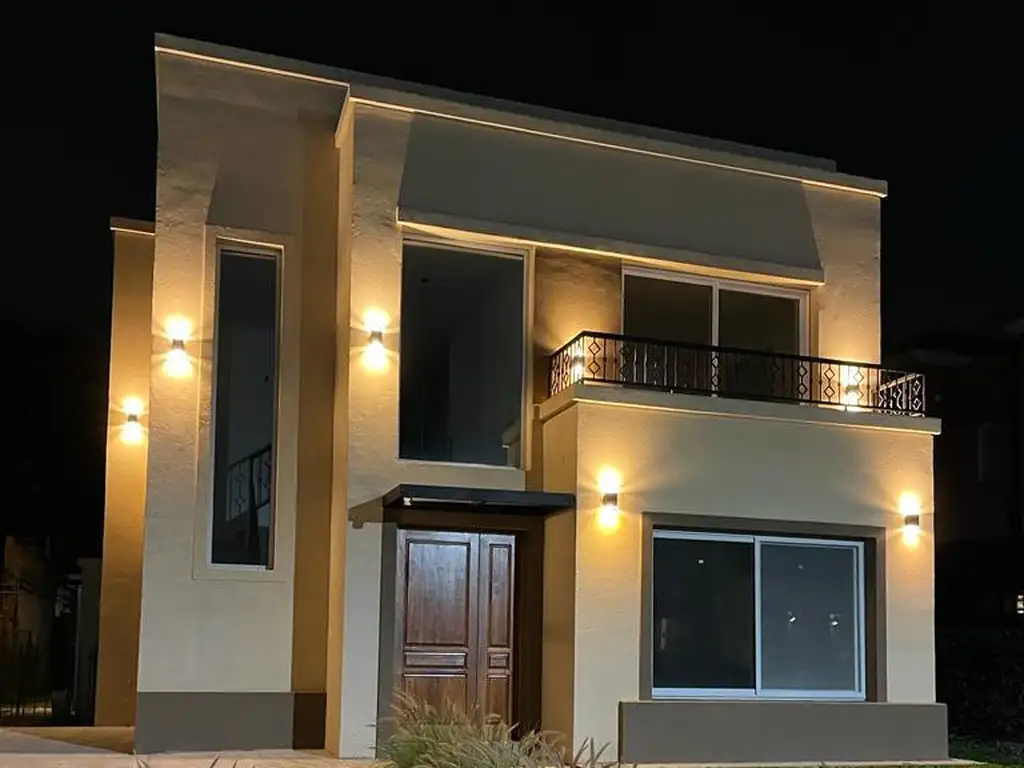 CASA EN VENTA A ESTRENAR EN BARRIO CERRADO EN SAN MIGUEL