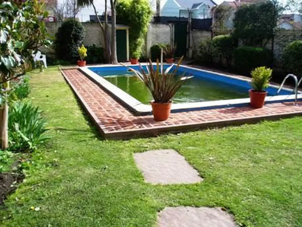 Excelente Chalet en Zona I