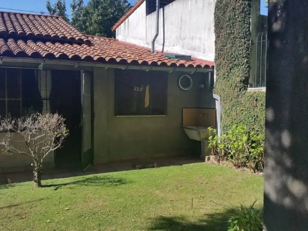 Casa - Venta - Argentina, Tres de Febrero - PEGOUD AV. - (3F) 2237