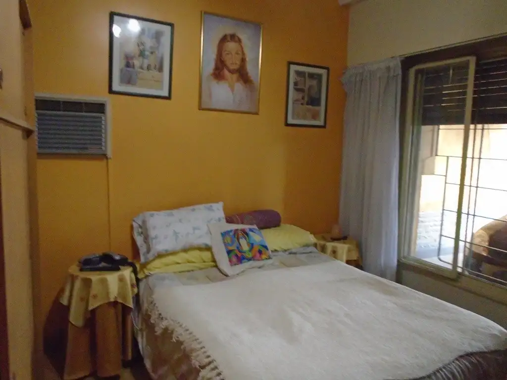 Casa en Venta - 4 ambientes - USD 198.000