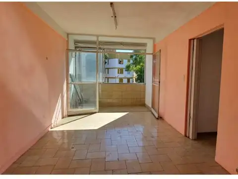 Departamento en venta de 2 dormitorios en Flores