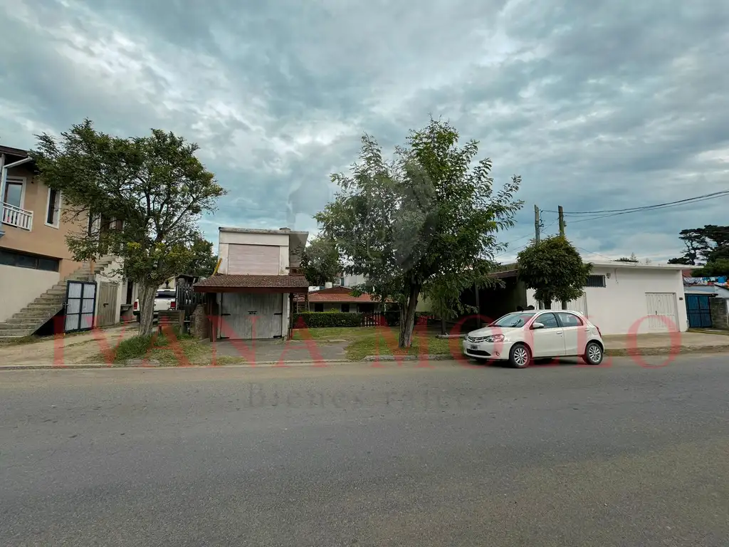 LOTE MULTIFAMILIAR EN VENTA - PINAMAR - DEL PEJERREY 1662